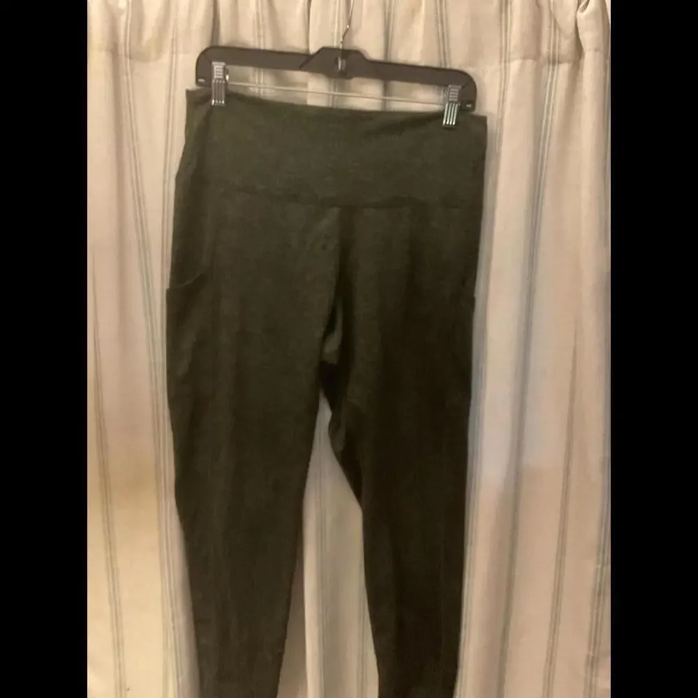 Aerie Green Chill, Play, Move Leggings Size XL - Picture 2 of 9